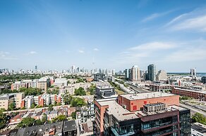 Life Suites Soho 2 Bed - 2 Bath CN Tower View