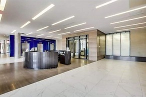 Life Suites Soho 2 Bed - 2 Bath CN Tower View