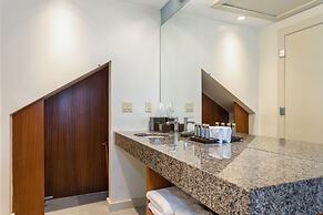 Kasa El Paseo Miami Beach