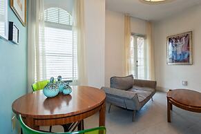 Kasa El Paseo Miami Beach