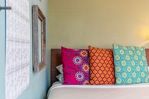 Kasa El Paseo Miami Beach