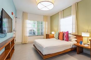 Kasa El Paseo Miami Beach