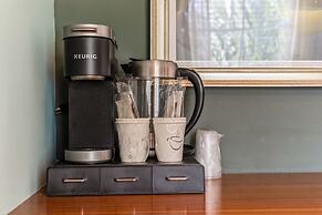 Kasa El Paseo Miami Beach