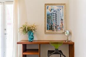 Kasa El Paseo Miami Beach