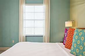 Kasa El Paseo Miami Beach