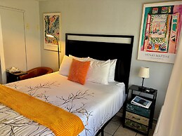 Riverwalk Inn