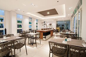 Boracay Haven Suites