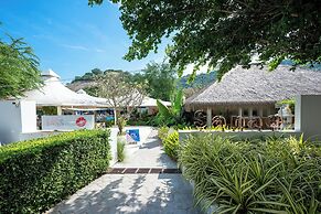 Sanae Beach Hua Hin