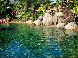 Cardwell at the Beach