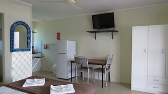 Cardwell at the Beach