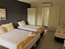 Cardwell at the Beach