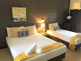 Cardwell at the Beach