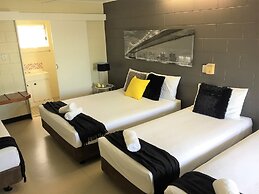 Cardwell at the Beach