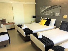 Cardwell at the Beach