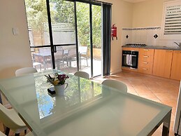 Albany Harbourside Apartments and Houses