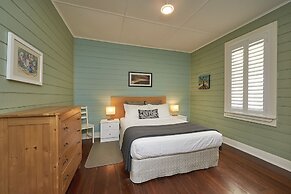 Albany Harbourside Apartments and Houses