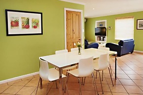 Albany Harbourside Apartments and Houses