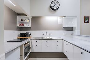 Albany Harbourside Apartments and Houses