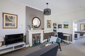 Albany Harbourside Apartments and Houses