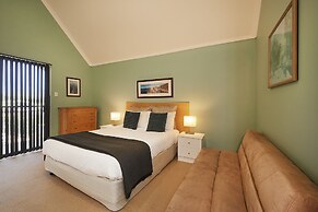 Albany Harbourside Apartments and Houses