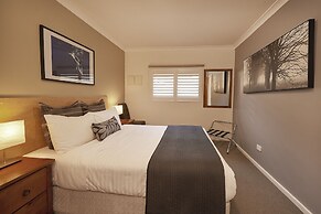 Albany Harbourside Apartments and Houses