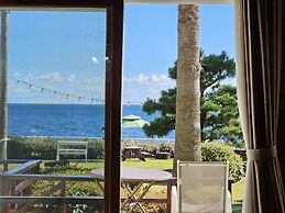 Old Man and Sea Pension