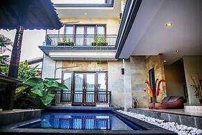 Legong Kirana Villas