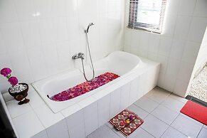 Legong Kirana Villas