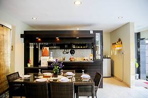 Legong Kirana Villas