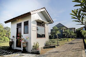 Legong Kirana Villas