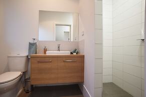 Boats And Bedzzz & Renmark River Villas