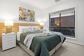 Boats And Bedzzz & Renmark River Villas