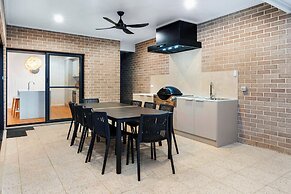 Boats And Bedzzz & Renmark River Villas