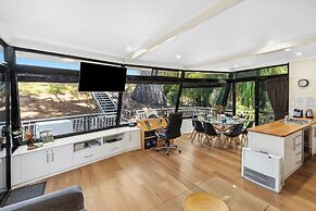 Boats And Bedzzz & Renmark River Villas