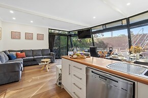 Boats And Bedzzz & Renmark River Villas