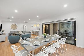 Boats And Bedzzz & Renmark River Villas