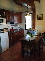 Trisqueles y Buganvillas