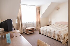 Hotel Vodnik Club