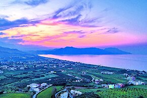 Cretan Mansion with Heated Swimming Pool