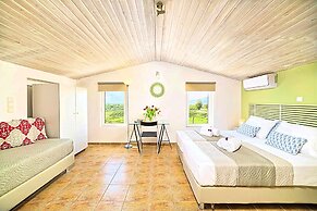 Cretan Mansion with Heated Swimming Pool