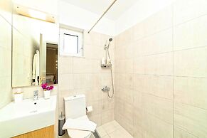 Cretan Mansion with Heated Swimming Pool