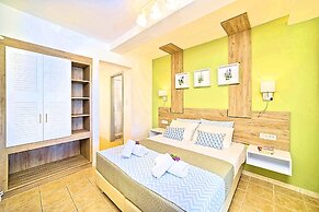 Cretan Mansion with Heated Swimming Pool