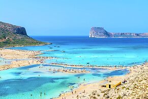 Cretan Mansion with Heated Swimming Pool