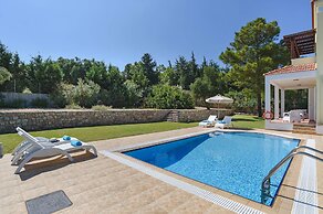 Seven Springs Villas