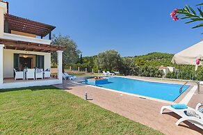 Seven Springs Villas