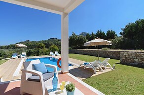 Seven Springs Villas