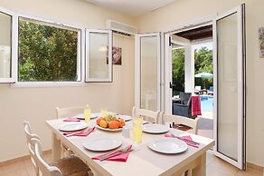 Seven Springs Villas