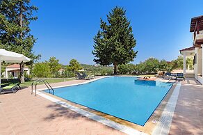 Seven Springs Villas