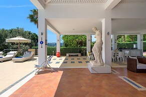 Grande Dame Villa of Rhodes