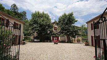 Relais de Laval